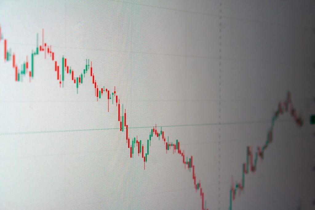 cross-sectional momentum — Stock market chart shows a downward trend.